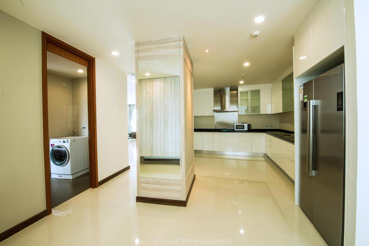 Movenpick Residences Pattaya With Ocean View Na Chom Thian Bagian luar foto