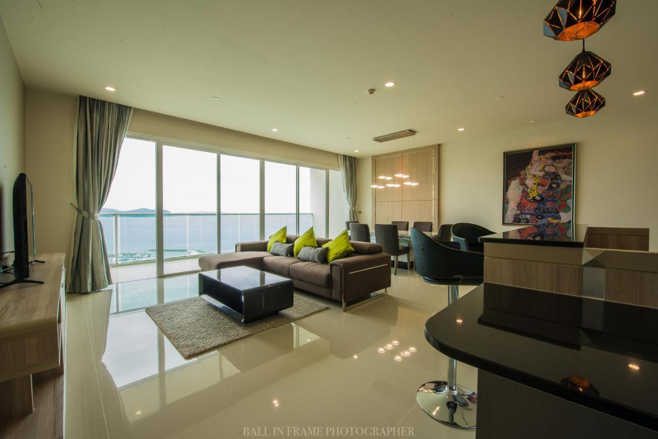 Movenpick Residences Pattaya With Ocean View Na Chom Thian Bagian luar foto