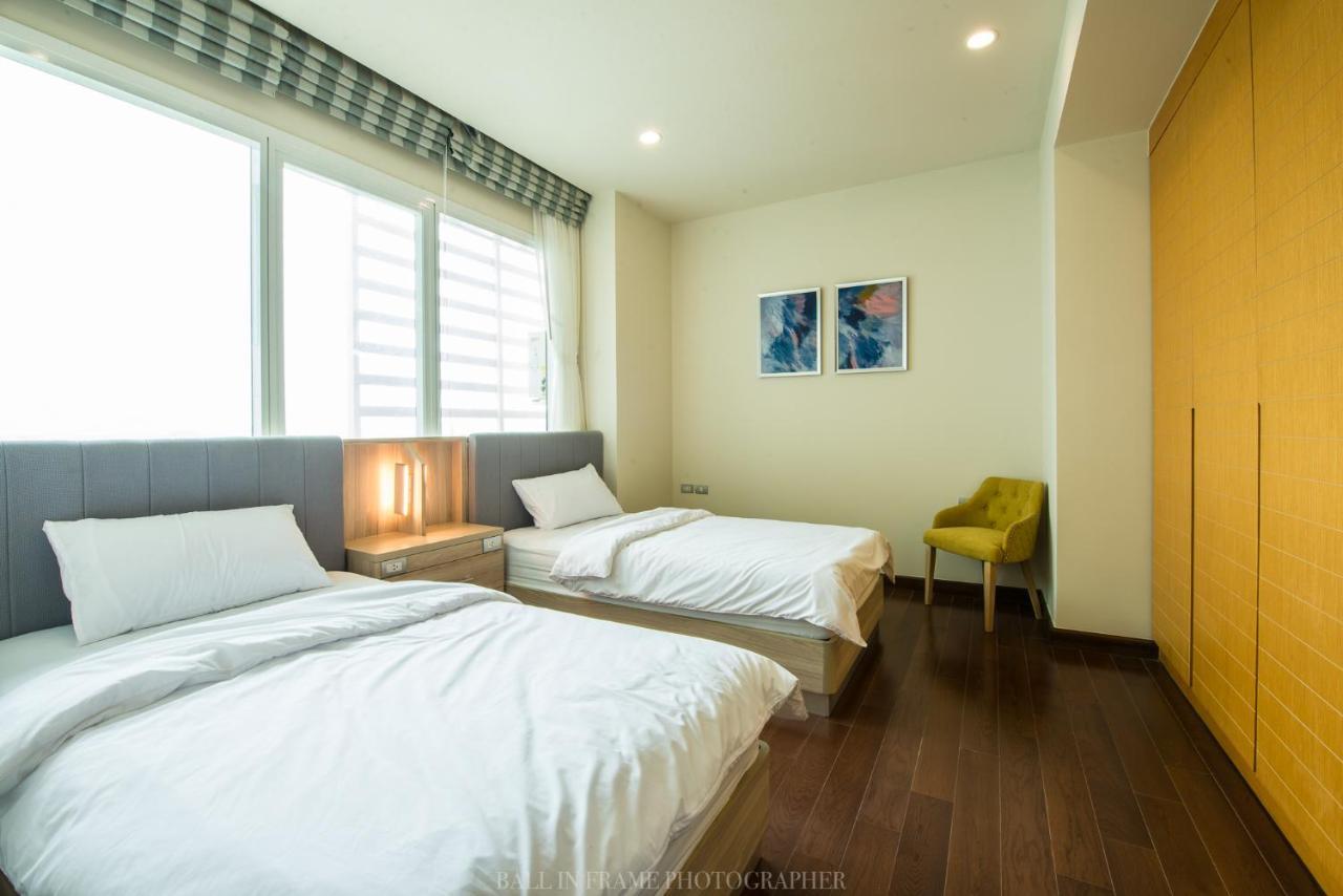 Movenpick Residences Pattaya With Ocean View Na Chom Thian Bagian luar foto